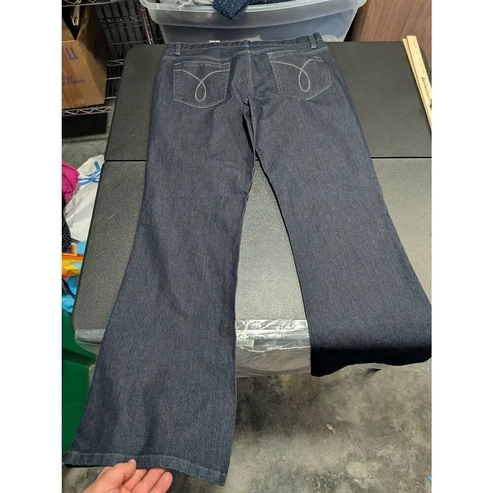 NWT CALVIN KLEIN DARK RINSE REGUALR FIT FLARE LEG PREMIUM WOMEN JEANS 14/32